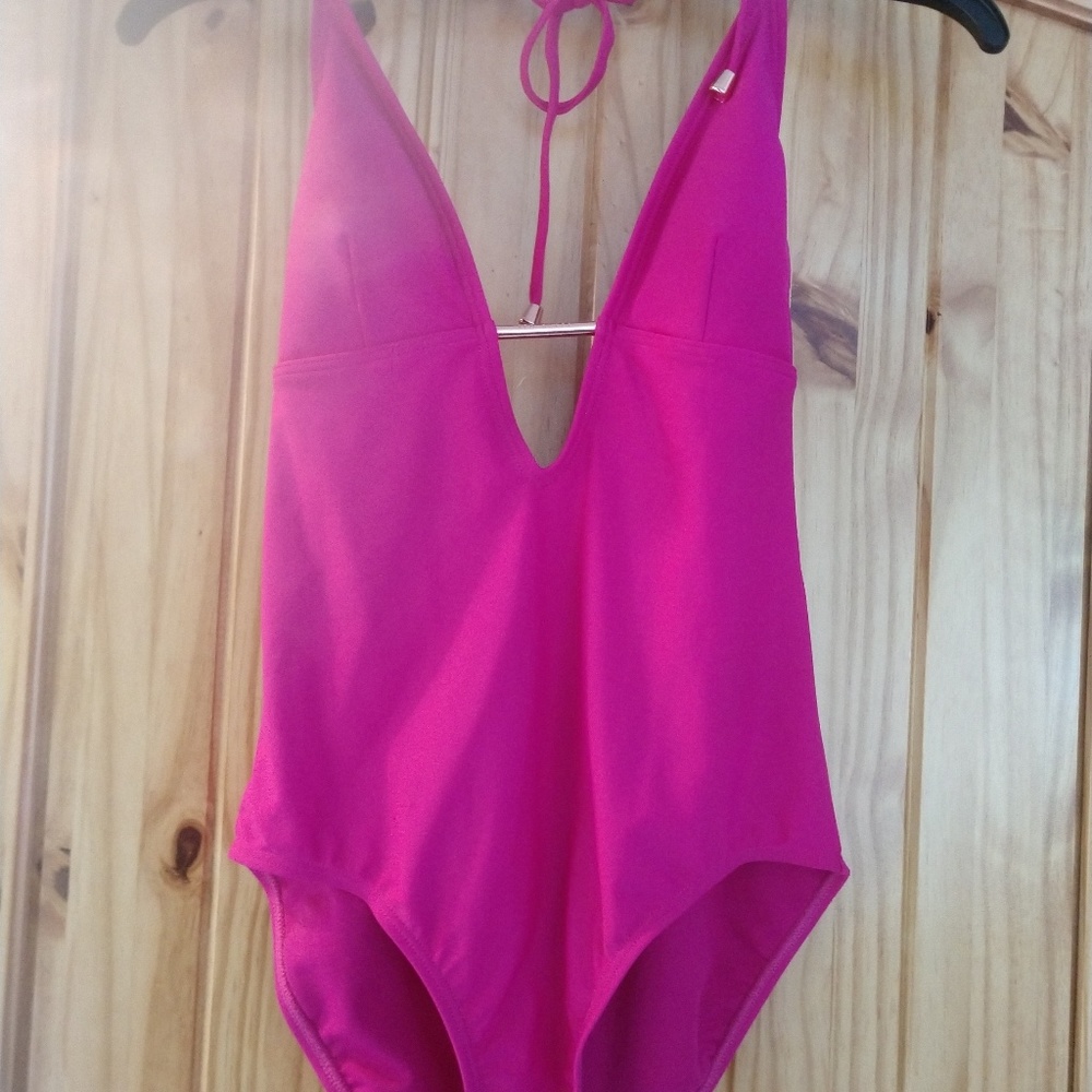 Bathing suit